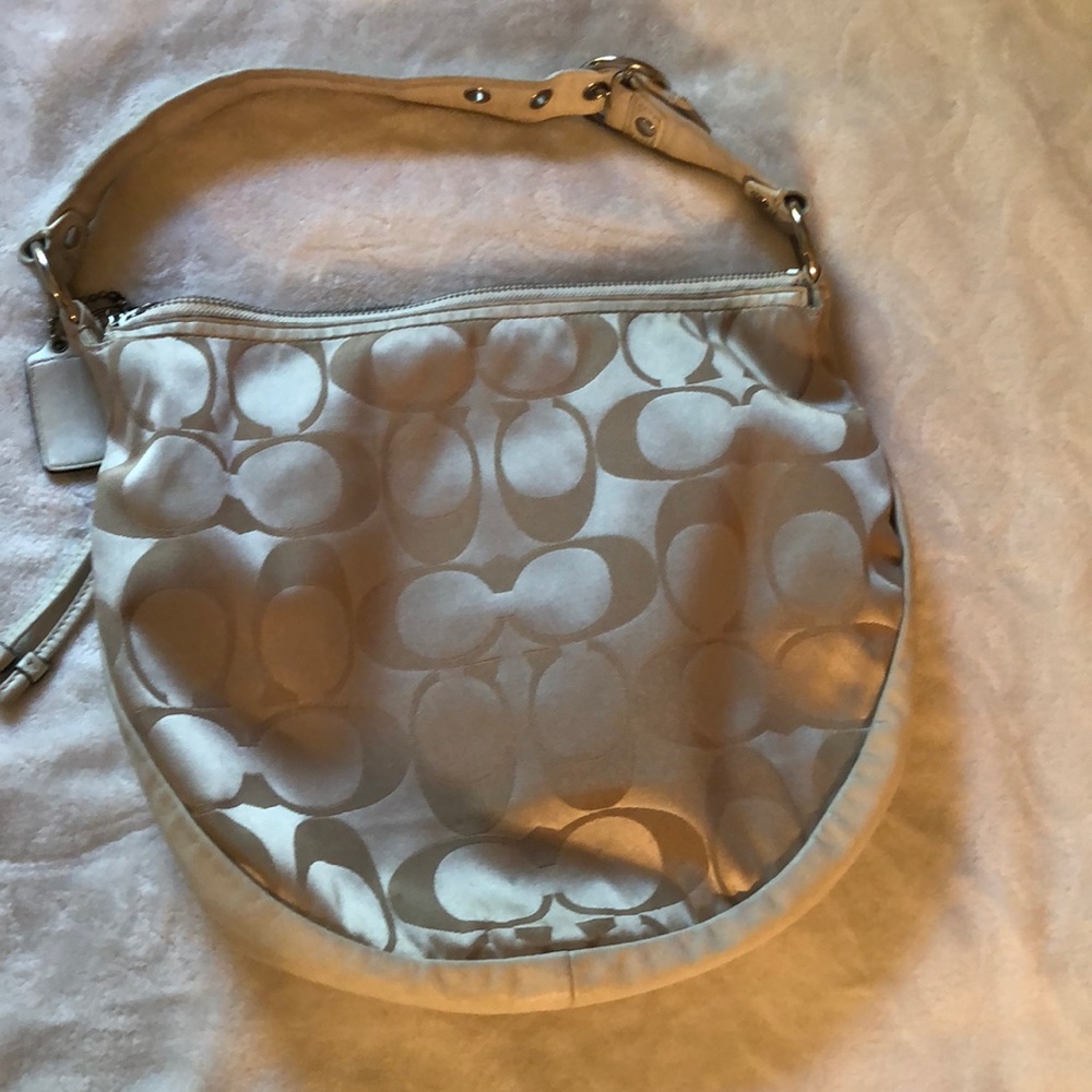 Authentic Coach Shoulder bag